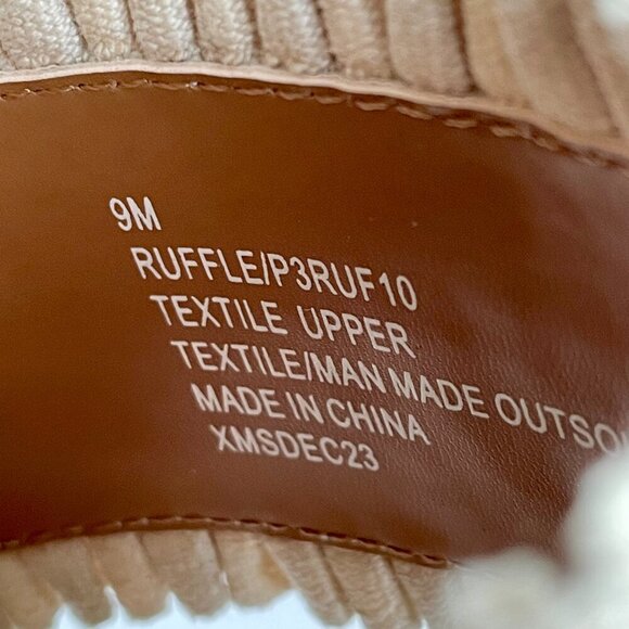 NWT Joie Eidel Canvas Ruffle Cream Flat Slide Sandals 9 Boho Bohemian Beachy - Picture 5 of 11